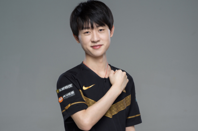 在运动员面 在运动员面