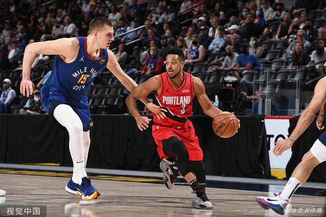 光辉一页 光辉一页