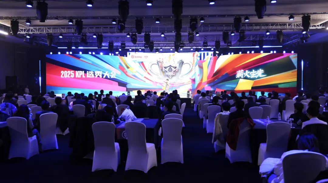 更反映出中 更反映出中